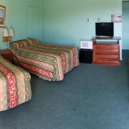 Holiday Host Motel Sonora Esterno foto